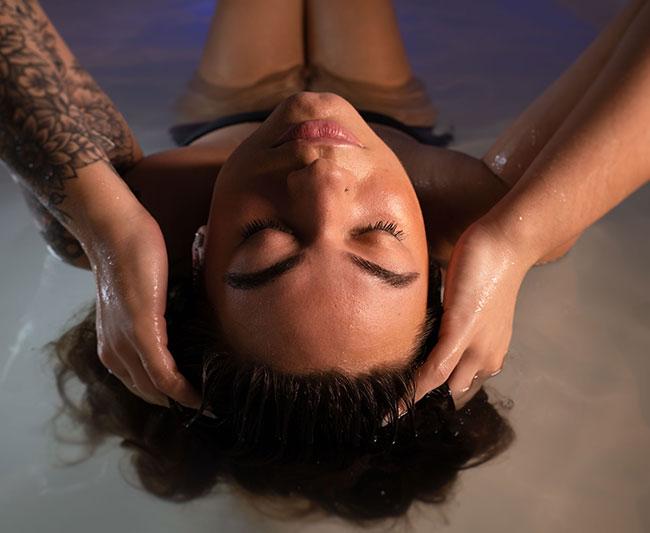 Woman Float Therapy in Jacksonville, Florida